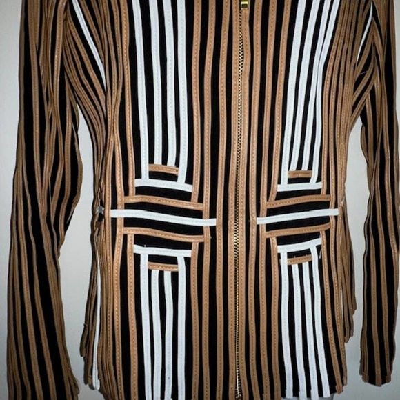 CHICO'S TRAVELERS SIZE 0 MS SIZE 4-6 FAUX LEATHER RIBBON JACKET BLAZER - Picture 3 of 14